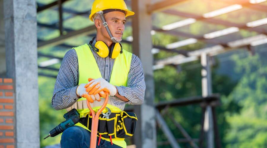 Professional gutter cleaning in Varna, IL